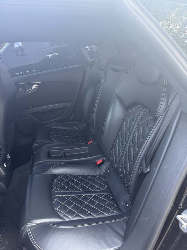 Audi S7 &mdash; Rear bench