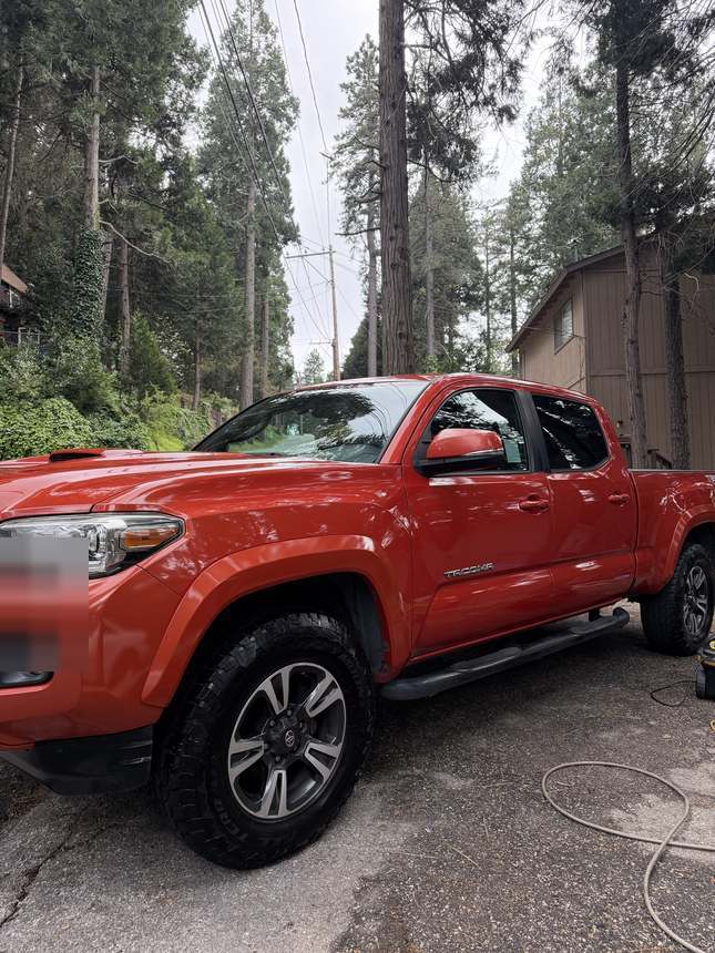 Toyota Tacoma TRD &mdash; Front three-quarter