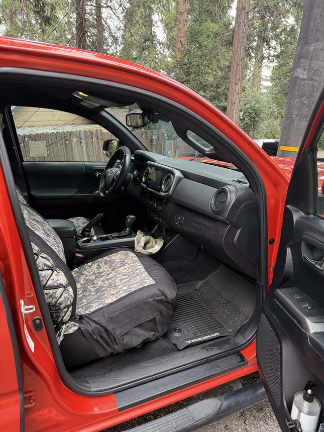 Toyota Tacoma TRD &mdash; Front cabin, passenger side