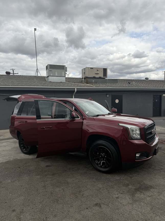 GMC Yukon &mdash; Profile